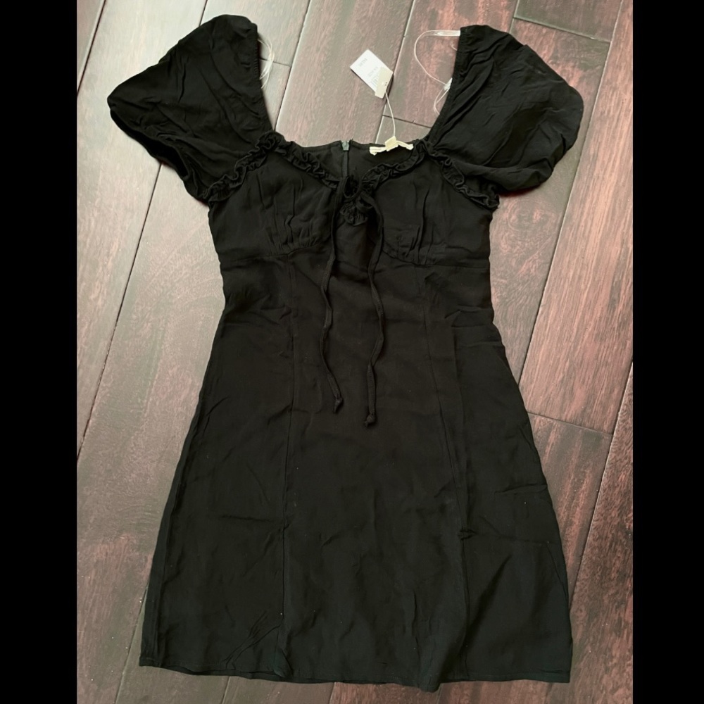 BLACK MINI DRESS -  PACSUN - swipe for model & tag